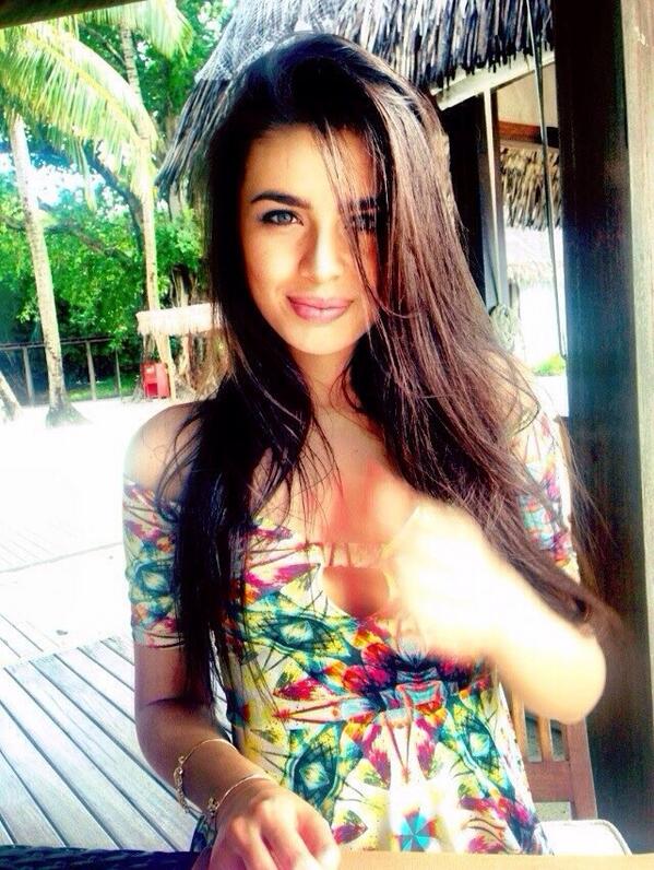 MissRussia2013's tweet photo. Happiness 💎 I am at paradise 😍 #Maldives http://t.co/3fOgPqQTn3