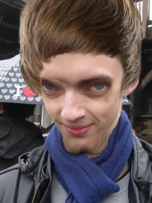 troyesivan tweet picture
