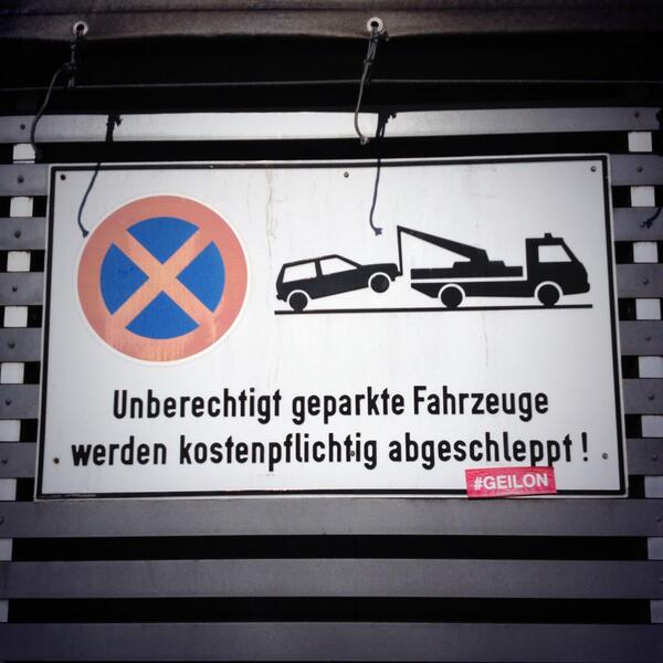 WolframBoelte's tweet image. Kostenpflichtiges Abschleppen? #Geilon!