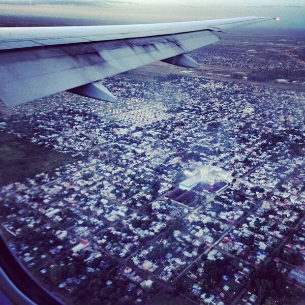 sherylverdee's tweet photo. Update: landed in Argentina 🌞 #springbreak http://t.co/nhbMTr3AYK