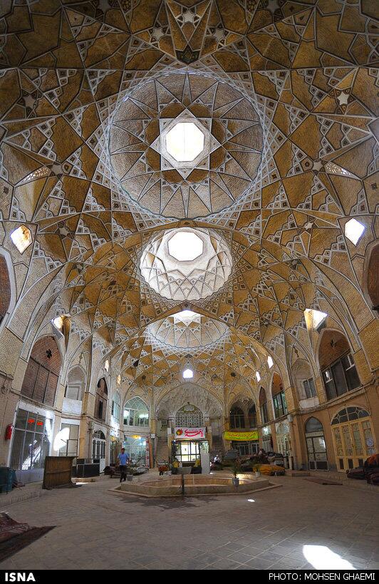 visitiran's tweet photo. #Photo: #Qom carpet bazaar #Iran http://t.co/KU8BihkEuC