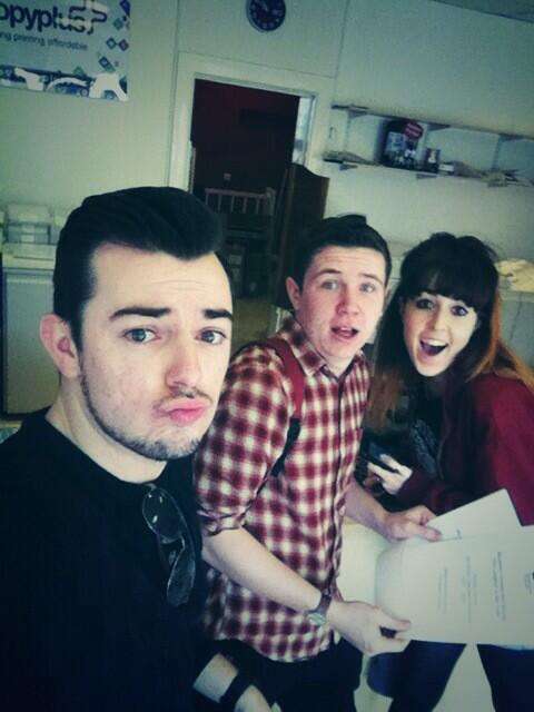 MisterMarston's tweet image. Going binding craaaaaaaazzzzzzyyyyyyyy #dissertationdeadlineday @kennettanner @Callie_Davies