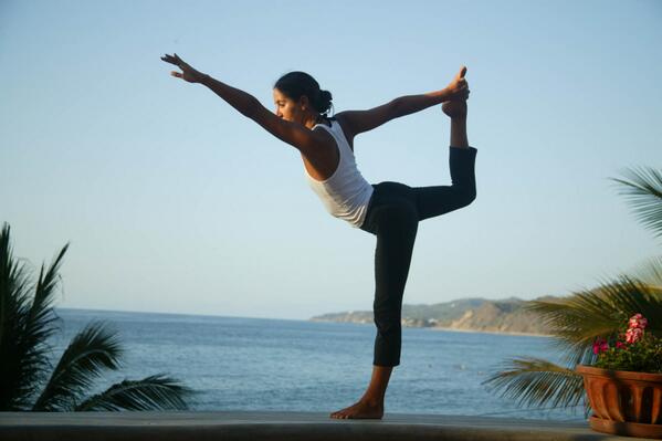aidacr16's tweet photo. Thanks to Hindus we can practise yoga nowadays. #Gepeivissa2 http://t.co/aBnkUVBsG4