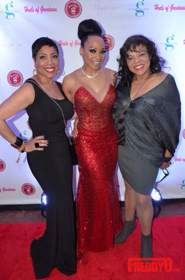 mygirlshirley's tweet photo. Thank you again @MonyettaShaw for a wonderful evening and honor! #HeelsOfGreatness @S2SmagJamie πβ€οΈπ http://t.co/p2CltLtlWw
