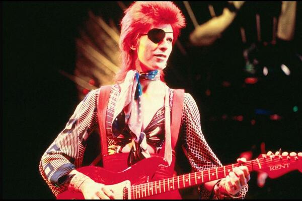 mashed's tweet image. It&apos;s #SpaceSeason this week on @Channel4! 

What are your fave #SpaceSongs?