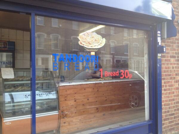 EyesinHeat's tweet photo. Just found this tiny place in Finsbury park. They make just one, delicious thing. Makes me nostalgic for Lebanon! http://t.co/5OB4ptuVI1