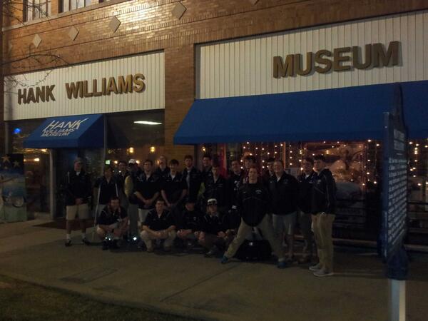 <a href="/Transyathletics/">TransyAthletics</a> <a href="/transylacrosse/">Transy Lacrosse </a> Transylvania lacrosse taking in the sights in Alabama!