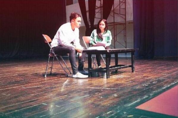 adit_RANS's tweet photo. [10 Maret 2014] Gigi lagi audisi, untuk menjadi pemain opera di kemayoran #ransdiary http://t.co/qbNFNY4Nio
