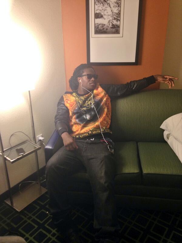 BigKatieBlanco's tweet image. At The Hotel. #Staytraveling @Royalis_