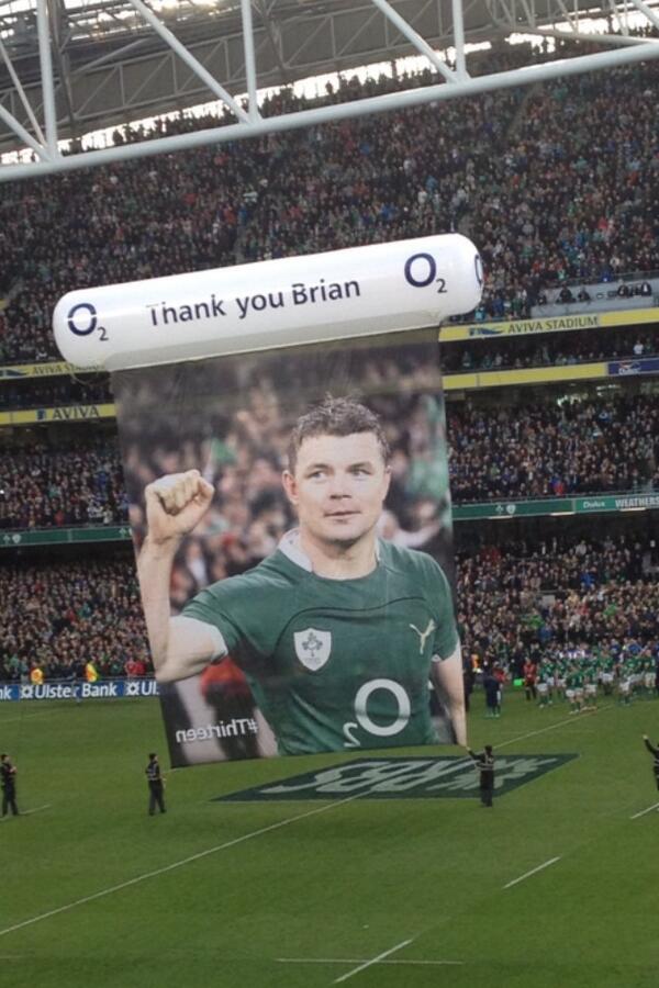 MeagherDaniel's tweet photo. @BrianODriscoll you are a true ledgend!
I'm your biggest fan! Thanks for everything ! http://t.co/76VIrFSFHe