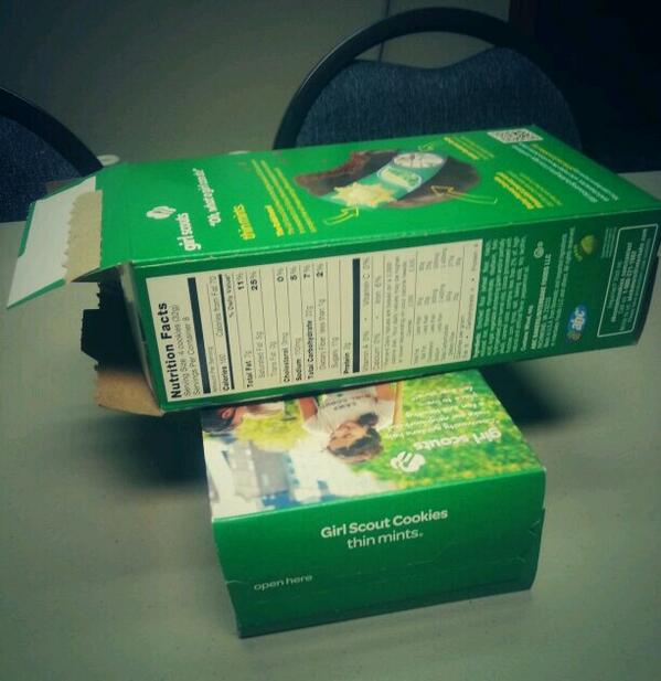 RitchCassidy's tweet image. Uh Oh...someone is dealin' cookie crack in the office today. #Thinmints #tweaking #needfix