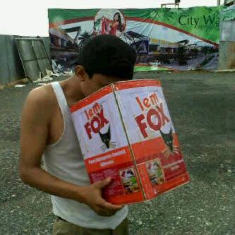 27hendraa's tweet photo. Alfian237 udaa tooo hehehe... http://t.co/RJpq3B9CKL