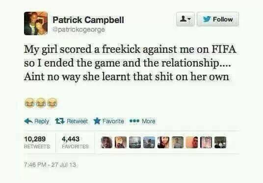 FootballFunnys's tweet photo. No way http://t.co/3Ac7juYqUr