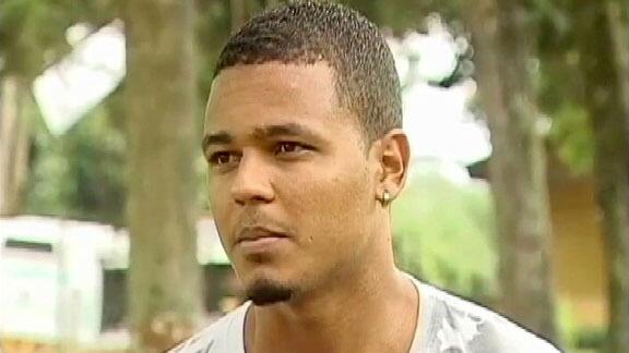 Extratiempotro1's tweet photo. Al parecer, el sobrepeso fue la causa que el jugador Hilton Murillo no pasara los exámenes con el Atle. Bucaramanga http://t.co/za3qvsgSYa