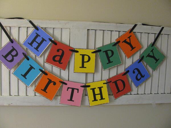 Bright and Bold Happy Birthday Banner
#happybirthdaysign #birthdaygarland #colorfulbirthday #birthdayphotoprop