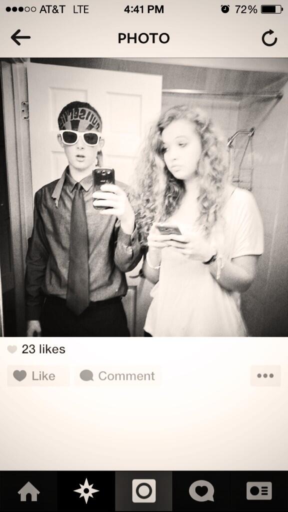 jakekramerIL's tweet photo. Throwback to homecoming with 3genie# http://t.co/fJSxaSU0oF
