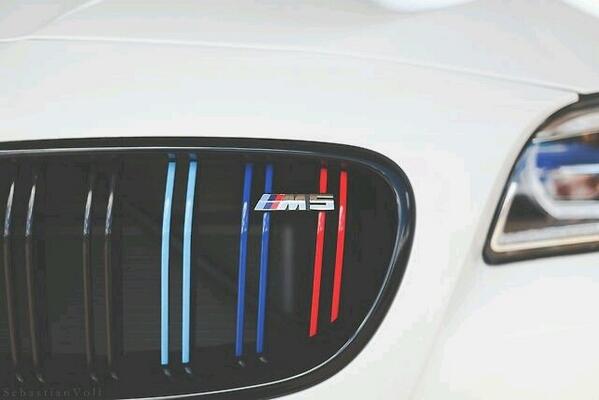 BMWPorn's tweet photo. M5 with M grill http://t.co/ks6r9uZrgS