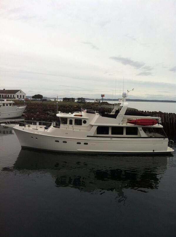 Selene pulling into port Hudson