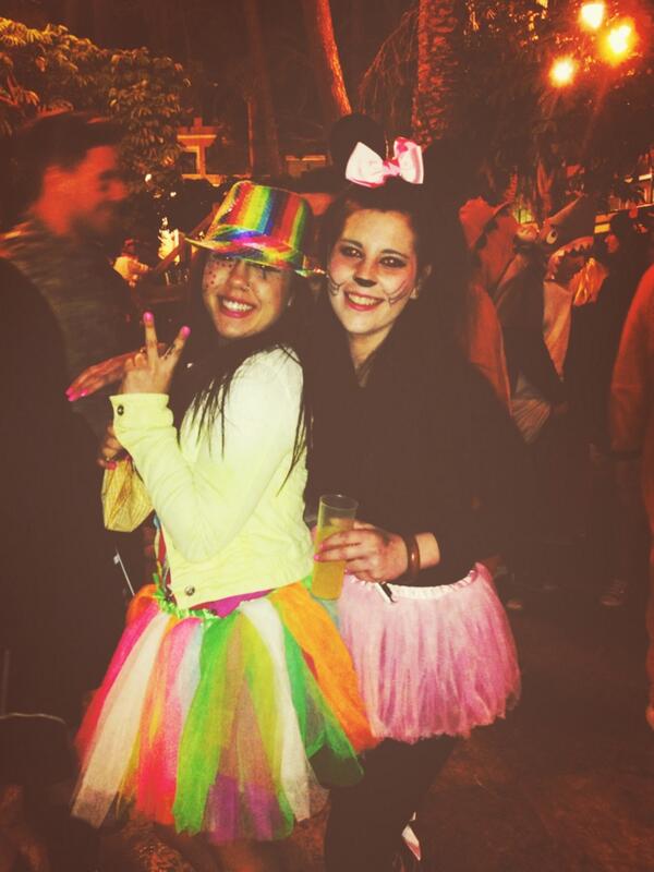 MartaMSaura's tweet photo. #Carnaval2014 @olga_vj92 http://t.co/BTyVGRRZeN