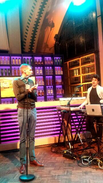 Repetitie @stromae vanavond <a href="/RTLLateNight/">.</a> in vol ornaat!