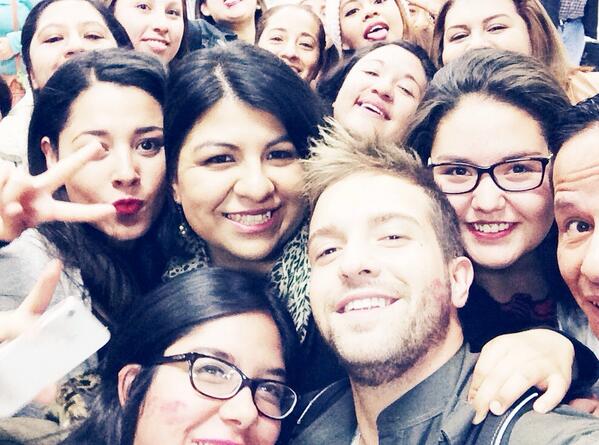 pabloalboran's tweet photo. Os quiero con locura!! @palboranclubmx Música y más música!! Gracias por tanto cariñoooo http://t.co/Y1383Bqj2g