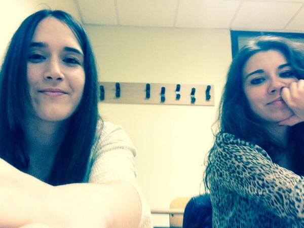 miriiimiriii's tweet photo. Interesante la clase de hoy... http://t.co/Cy9lV4Jsvb