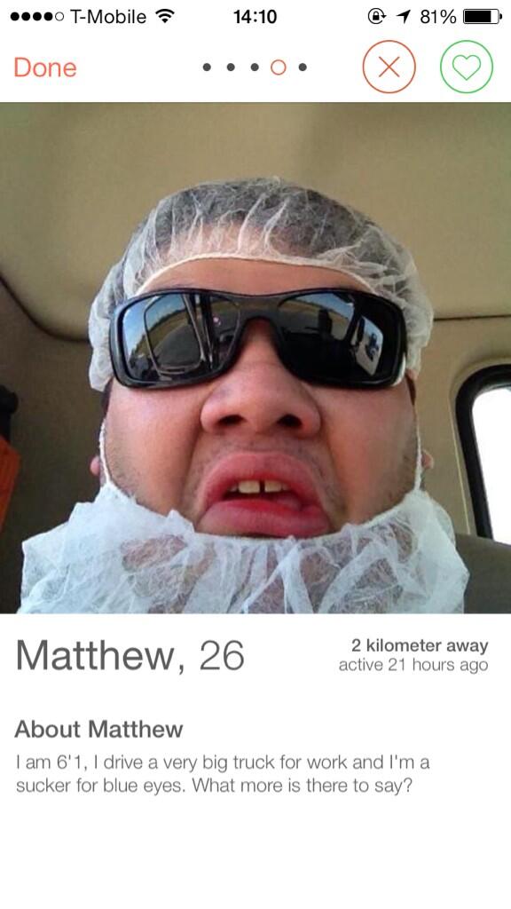 SouthByTinder's tweet photo. At least he's into hygiene #sxsw #sxsingle http://t.co/RCm2KdTkWl