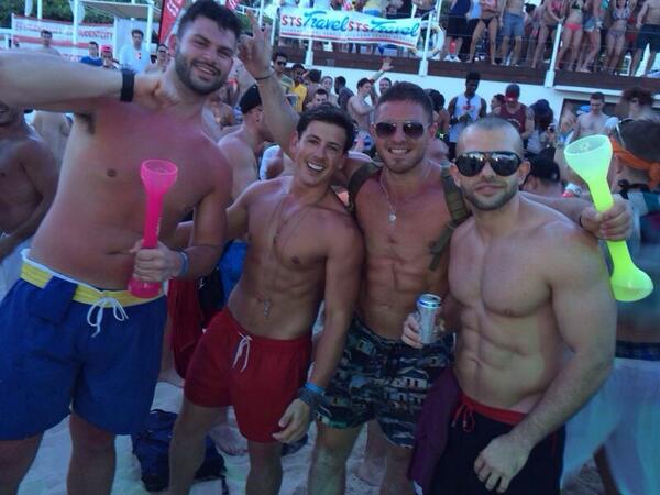 skipper_p's tweet photo. Cancun 14 #springbreak http://t.co/7ccYhDOhhm