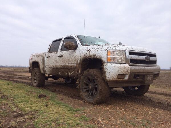 haydenlemons's tweet photo. What north east Arkansas does to your truck... http://t.co/pFaja5shIp