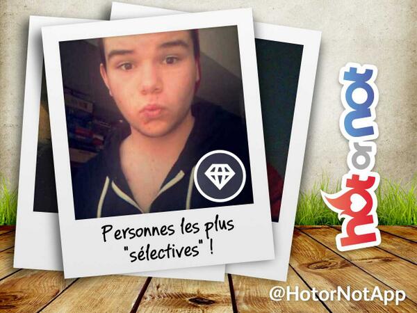 AlanTrsOFF's tweet photo. Plus tu joues, plus tu as des chances de gagner !  C'est mon cas sur #hotornotapp http://t.co/UYMgpl33Q4 http://t.co/ptaOiTKPcb