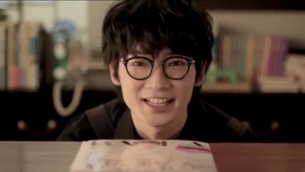 綾野剛 News در توییتر 新cm Baila 書店員 綾野剛 登場 Youtubeにて動画公開中 Http T Co K1b6zbozvb 公式サイト Http T Co 4kmwdo25rb Http T Co Jrnaugclg4