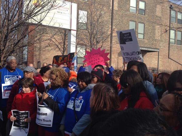 MTAS_Chicago's tweet image. Zerlina Smith Saucedo parent MCing program #optout #IceTheISAT #boycott #solidarity