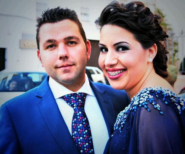 Laurarahal's tweet photo. Con mi gordo @CintadoMiguel #terequetequiero #bodaMigueyGloria http://t.co/zL6hnyWahG