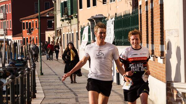 PWTorienteering's tweet photo. First day of MOC training camp is finally behind us. Some fine sprint orienteering heats in venice. Follow the sun! http://t.co/HAHk37u9zf