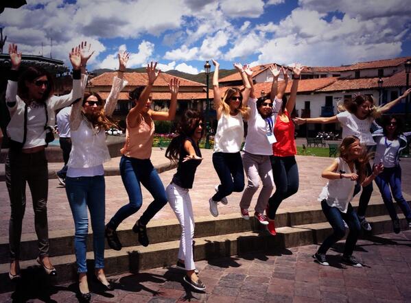 cumbreBDF2014's tweet photo. El salto de Marketing! #cumbreBDF2014 http://t.co/B0hsRvoSXE