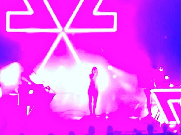 photo_jonny's tweet image. So. @CHVRCHES were pretty good. #massiveunderstatement