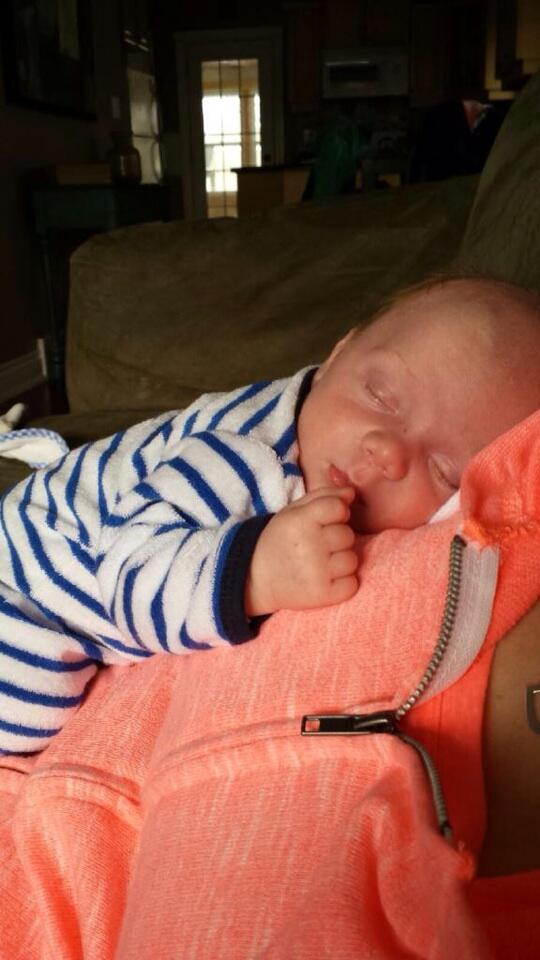 ewest114's tweet photo. One month today!  <3 my little guy. http://t.co/n3ufFBbEBc