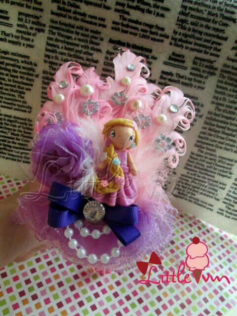 LittleVvm's tweet image. Rapunzel character on your head :) ♡ customize your own.