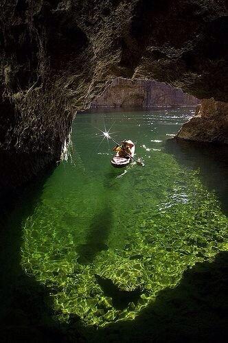 COZ_Today's tweet photo. Kayaking in Emerald Cave, Colorado River in Black Canyon, Arizona#여행 http://t.co/lNmL5ojESL