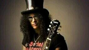 Who's going to the 25th April dinner? Anyone going to wear a Slash style wig to impress @ycccdizzy #bestnightwatchman