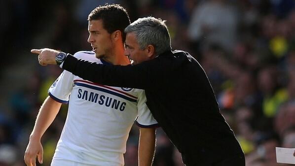 ChampionsLeague's tweet photo. "The best young player in the world". Mourinho on @chelseafc forward @hazardeden10: http://t.co/6fIrugahla http://t.co/CafGRjqQ88