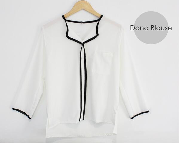 finger_tipstore's tweet photo. #update_FT Dona Blouse DETAIL - IDR 85k | All Size (Fit To L) | Length, front 61, back 65 | Bahan: Kulit Jeruk Halus http://t.co/euqvUkNMFQ