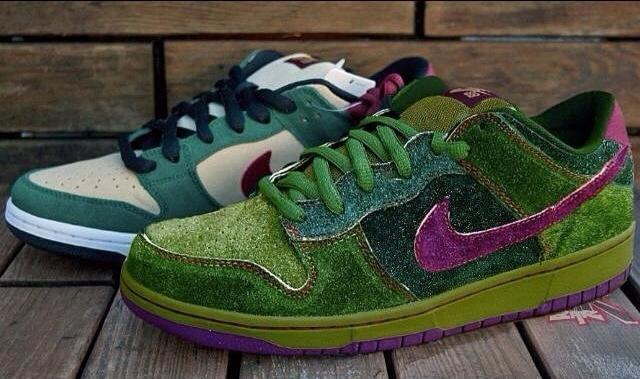 Icy Sole on X Nike Dunk Skunk Low SB will be nasty http t 4VPgeedydf X