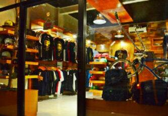 MoistBali's tweet photo. Mampir kesini ya setelah makan :D alamat: jln gunung agung no69b tabanan http://t.co/3iOSnzKLmO