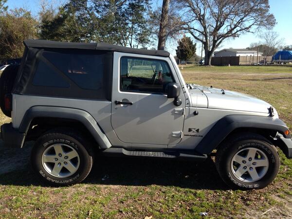 2007 Jeep Wrangler X!!  Jeep season is in. Call me 843.663.2222.