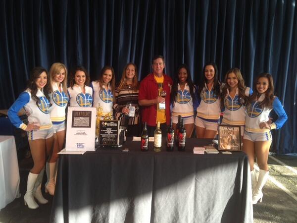 UncorkedAtOxbow's tweet photo. Wine Tasting w/ the Warrior Girls at #TasteOfTheWarriors  @cmcarducci @OracleArena http://t.co/DNdQbYvMWU