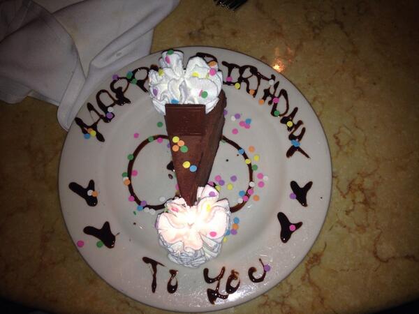 abbifog's tweet image. its my birthday ill get fat if i want to #thiswasearlier