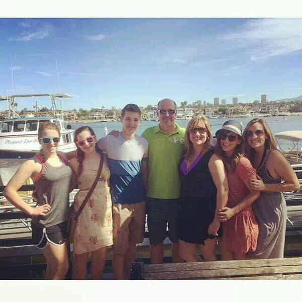 StevenRHaines64's tweet photo. Fam bam in CA..outstanding! http://t.co/cY9rRqwUXG