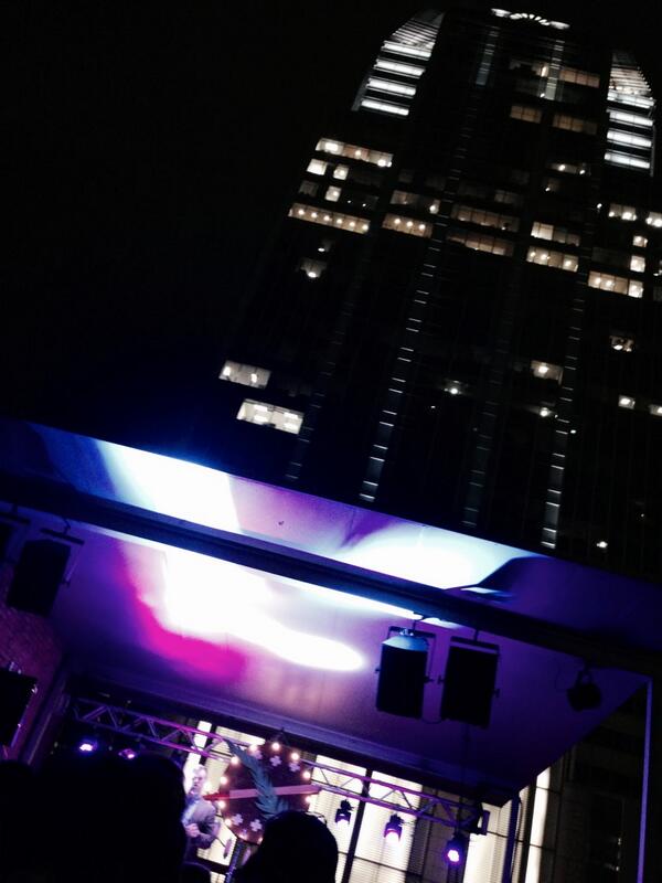 sxswbuffalo's tweet photo. These pitches are insanely good. @Briggsly pitching for @BatonApp! #Oklainteractive http://t.co/W7rEqwQf2y