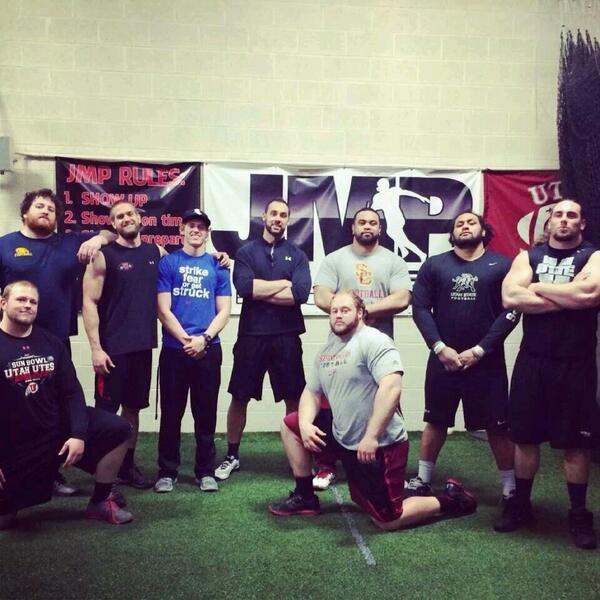 EvanTheAgent's tweet photo. Proud of the Utah-based crew w/ @JMPerformance85 Boys: @Pattymac57 @83seanfitz @Farr68 @AjPataialii @mbsportsllc http://t.co/PZJPhD4VmL